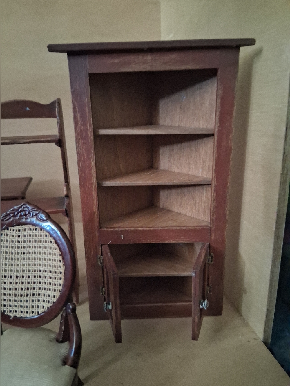 Vintage 1980s Miniature Wooden Dollhouse Living Room Furniture Set - Picture 5 of 9